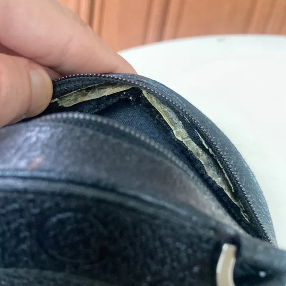 Bvlgaria Black Circle Bag - Picture 9 of 11